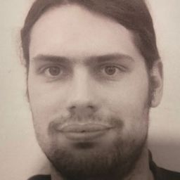 Emanuel Gogniat - 精準的騷動演員 飾演Stationmaster