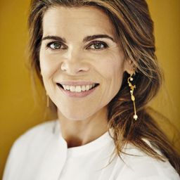 Ellen Hillingsø - 最愛還是他演員 飾演Anne