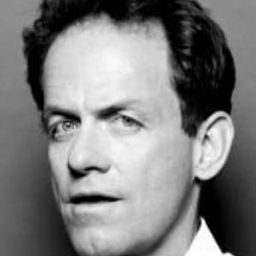 Kaspar Weiss 飾演 Kellner