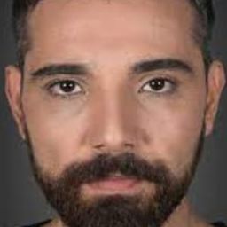 Serdar Akülker - 7 號房的禮物演員 飾演Cengiz