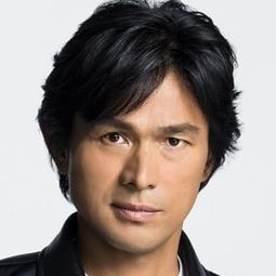 江口洋介 飾演 Koji Fudo