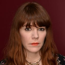 Jenny Lewis 飾演 Self