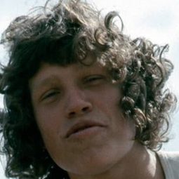 Rolf Sohlman 飾演 Pär