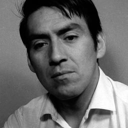 Juan Quezada 飾演 Porter