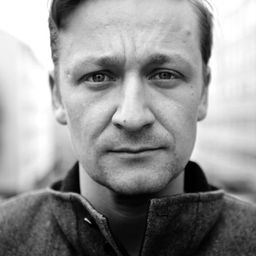 Kristoffer Gummerus 飾演 