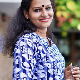 Shailaja P Ambu - 絕處反擊演員 飾演Praveena