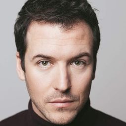 豪爾赫·蘇蓋特 飾演 