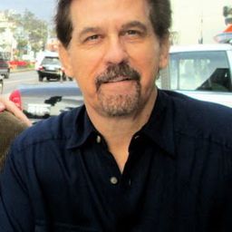 Jon Van Ness 飾演 Deputy Dave