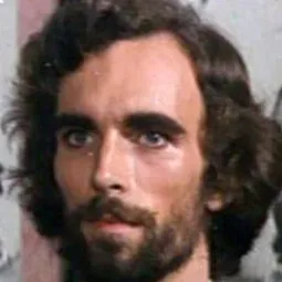 路易士 - 血的遊戲 2演員 飾演American Consular