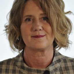 Verónica Llinás 飾演 Mercedes