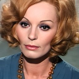 Franca Polesello 飾演 Madame Duval