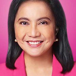 Leni Robredo 飾演 Self