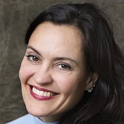 布莉姬·普帕特 飾演 