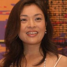 史可 飾演 Shi Hong