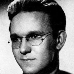 Purv Pullen 飾演 Cat (voice) (uncredited)