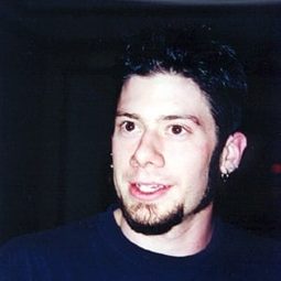 Wes Borland 飾演 Self