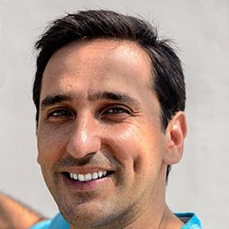 César Ritter 飾演 Lorenzo