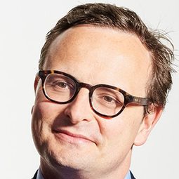 查理·波特 飾演 Bruno Jenkins