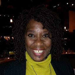 Rhonda Hansome - 麻雀變鳳凰演員 飾演Bermuda