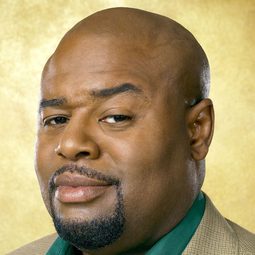 契·麥克布萊德 - 笨賊的祈禱演員 飾演Pastor Arthur Mitchell