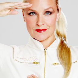 Regina Lund 飾演 Marie