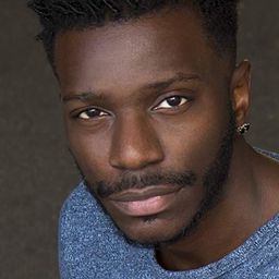 伯納德·D·瓊斯 飾演 Greg