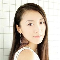 藤岡 麻美 飾演 Chiachi