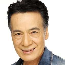 藤木孝 飾演 Takaaki Tenjou