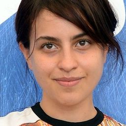 Sofía Palomino - 追殺騎師演員 飾演Enfermera