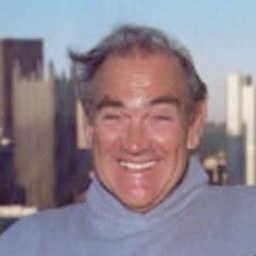 Don Brockett 飾演 Locksmith