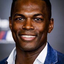 Remy Bonjasky 飾演 Trace