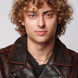 Brando Crawford - 放飛新人生導演