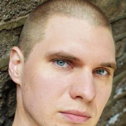 Andrei Zayats - Madame Solario演員 飾演Kovanski