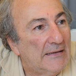 Maurizio Tabani 飾演 