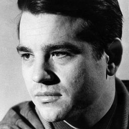 Hilmar Thate 飾演 Wendland