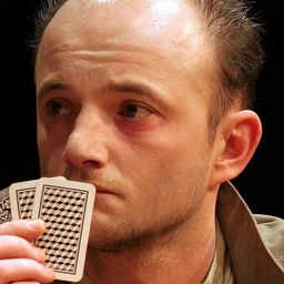 Gergely Kocsis 飾演 Csángó Márton