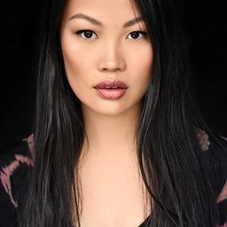 Nhi Do 飾演 Doe Eyes