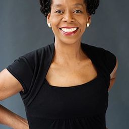 Demene E. Hall 飾演 Zelma