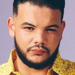 Sadek 飾演 Far'Hook