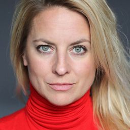 Katrin Weisser - 當解放來臨演員 飾演Frau von Wenk