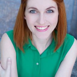 Lindsi Jeter 飾演 Bashed Face Betty / Ghost Girl