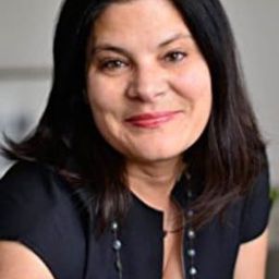 邦妮·科恩 - 被害公審導演