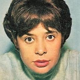 Bice Valori 飾演 The maid (segment "Il generale")