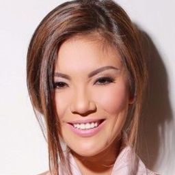 Aline Adita 飾演 Ibu Meirose