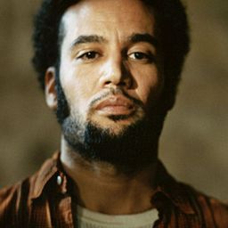 Ben Harper 飾演 Self