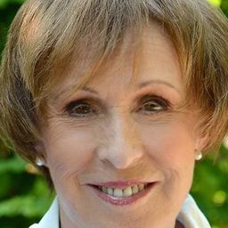 Eva Rydberg 飾演 Kalle's mother