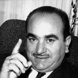 Pedro Lazaga - Till Divorce Us Do Part導演