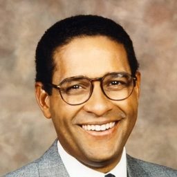 Bryant Gumbel 飾演 Self - NBC Sports, 1974-82