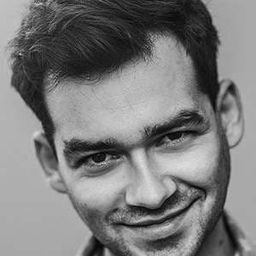 Michal Piprowski 飾演 Franek