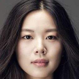 秦海燕 - 捐贈者編劇